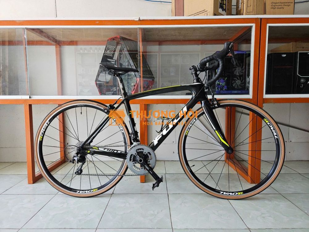 Thanh lý Xe FUJI GRAN FONDO 2.5 khung Carbon C5