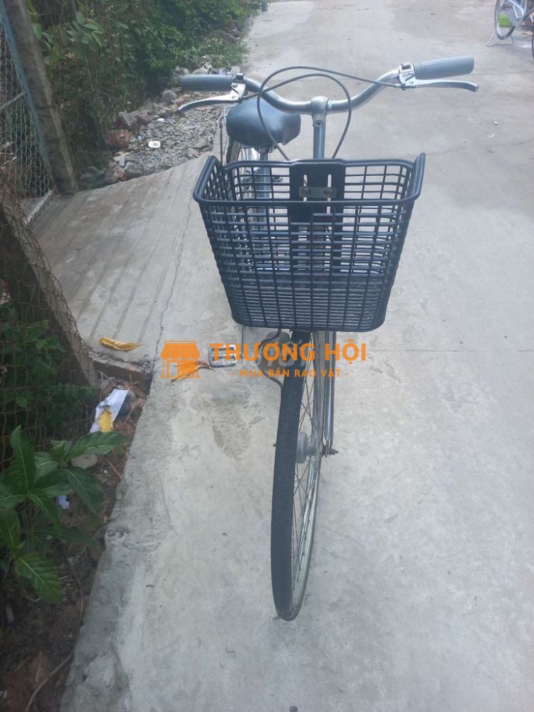 Xe nội địa Nhật Bản.