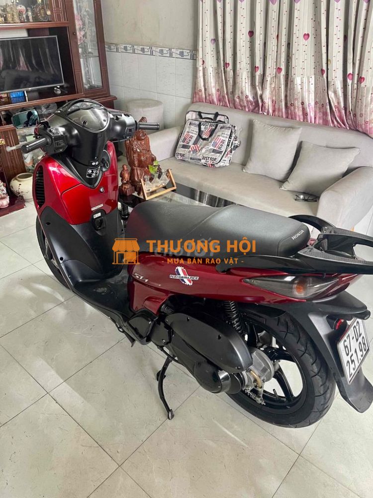 Bán SH nhập ý mẫu sport huyền thoại đẹp long lanh