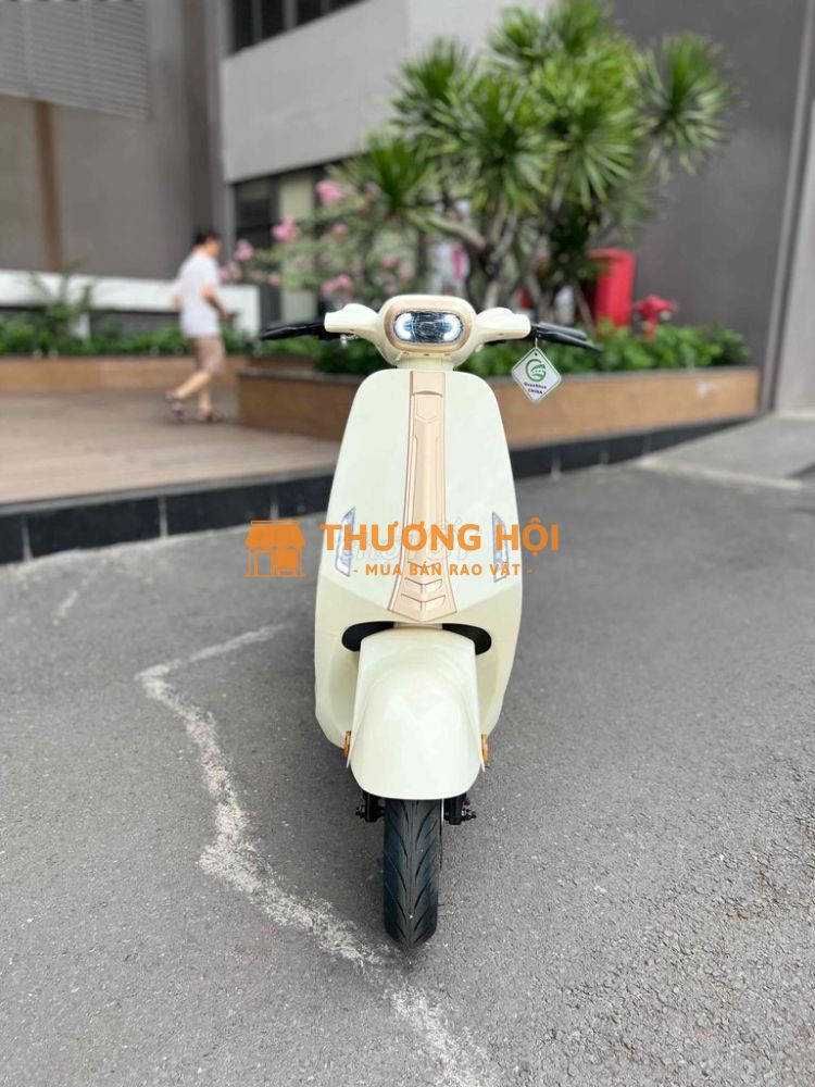 xe điện HOTTREND mới 2025. bảo hành lên đến 36t