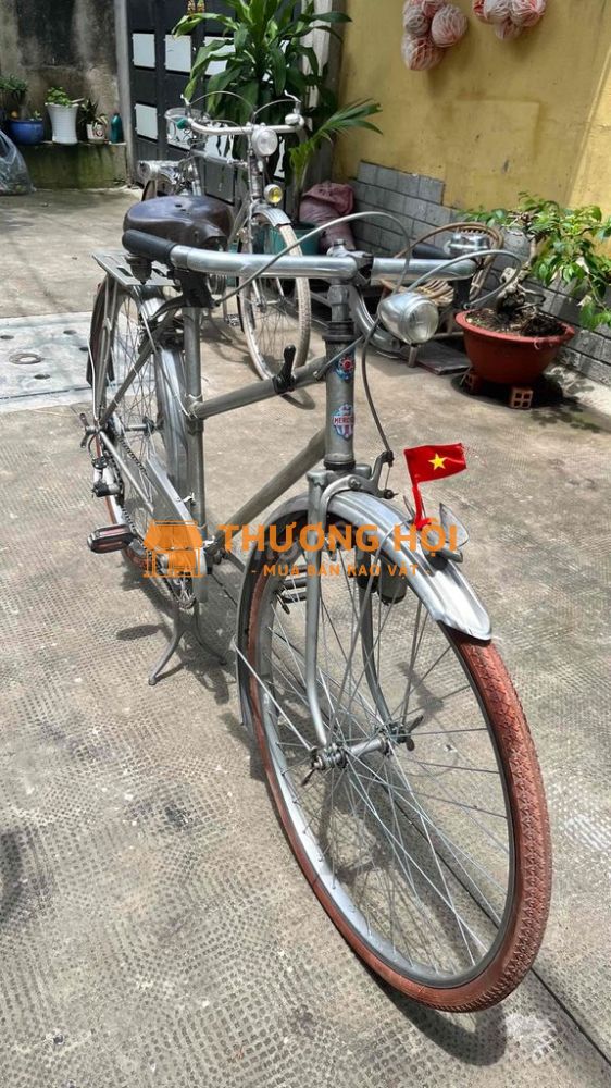 Xe đạp nhôm Pháp