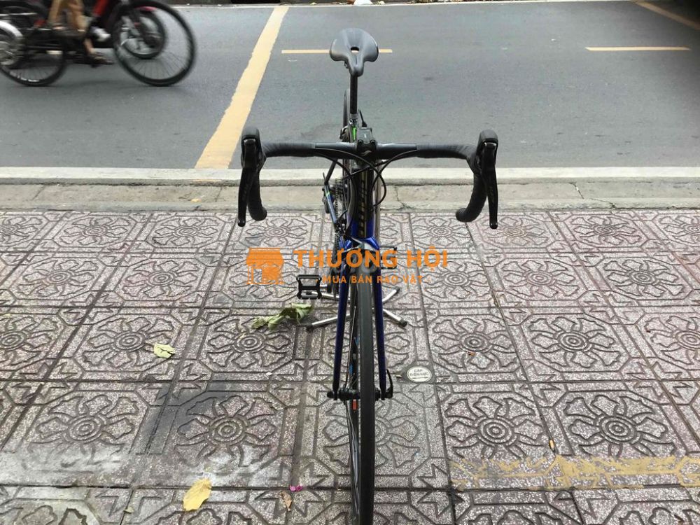 xe đạp đua carbon xách tay từ Nhật