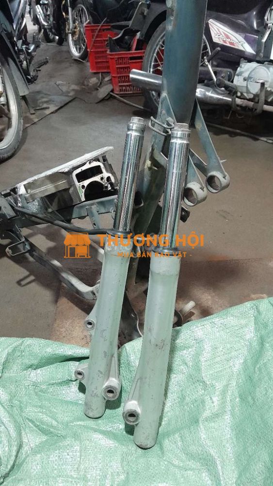 Phụt trước Future 1 Honda đời đầu còn sử dụng tốt