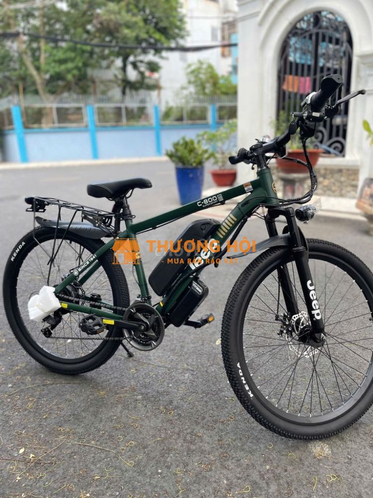 Xe trợ lực Jeep C-800