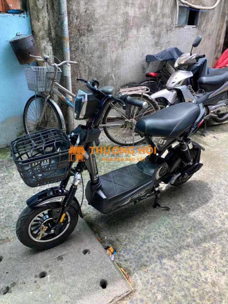 em cần bán xe m133