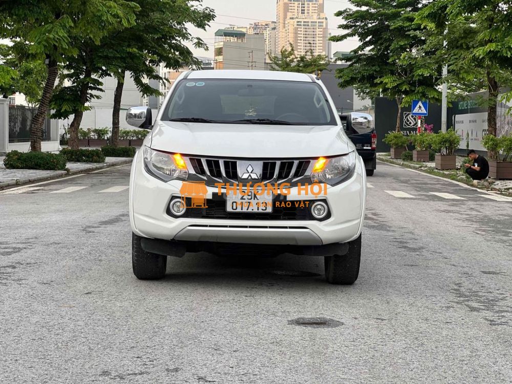 Mitsubishi Triton 2018 4x2 MT - 100000 km