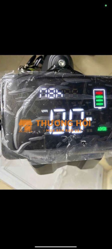 Xe đạp điện mới cứng