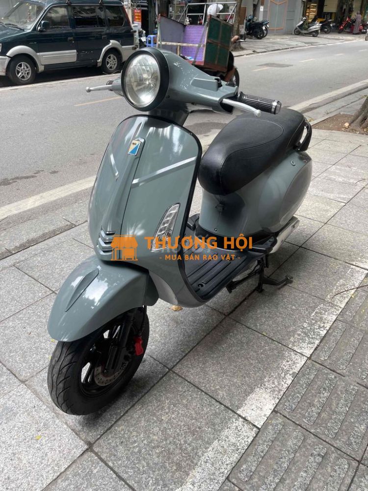 vespa xám đi giữ còn như mới