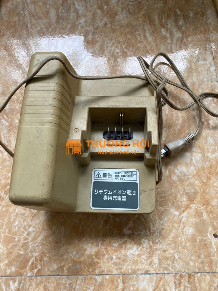 Thanh lý bộ sạc xe đạp điện Panasonic zin