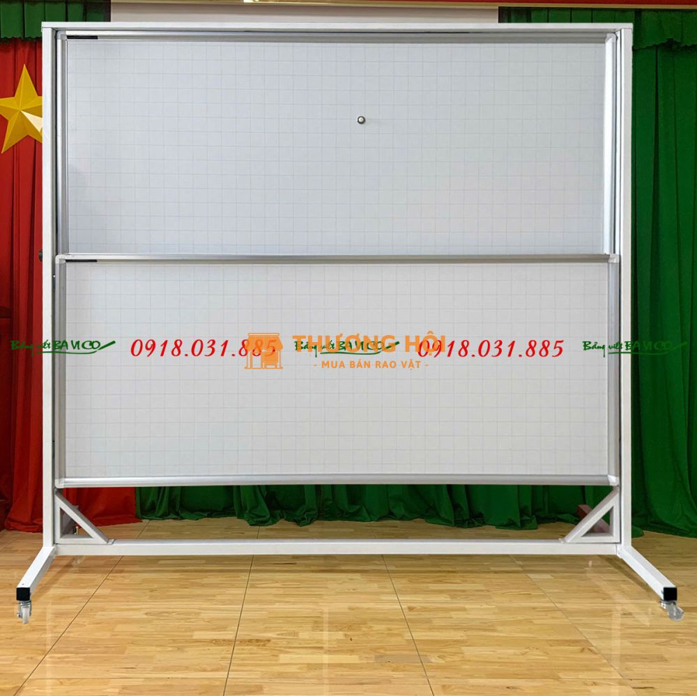 Bảng trượt đứng có chân di động viết bút lông