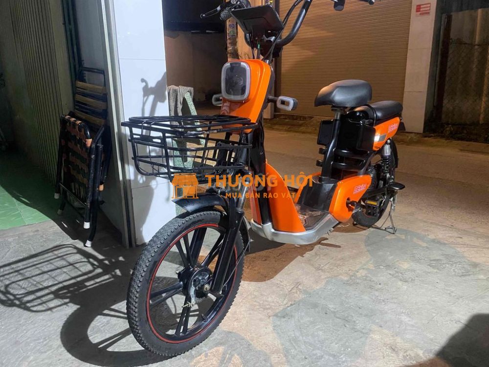 Cần bán xe đạp điện ( Cổng Suối Tiên)