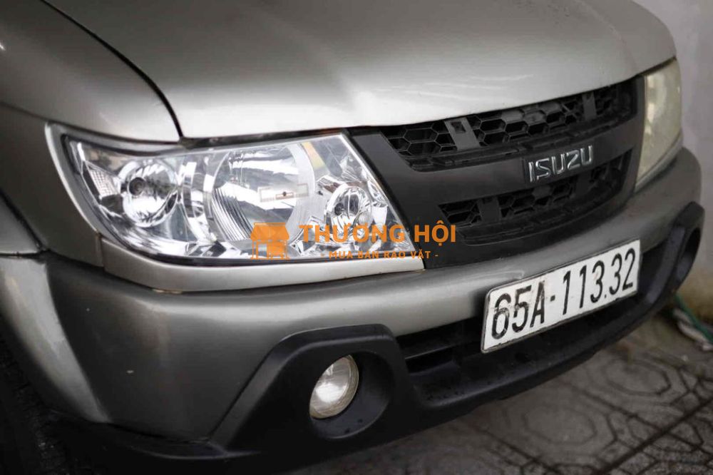Isuzu Hi lander 2006 V-spec MT - 120000 km