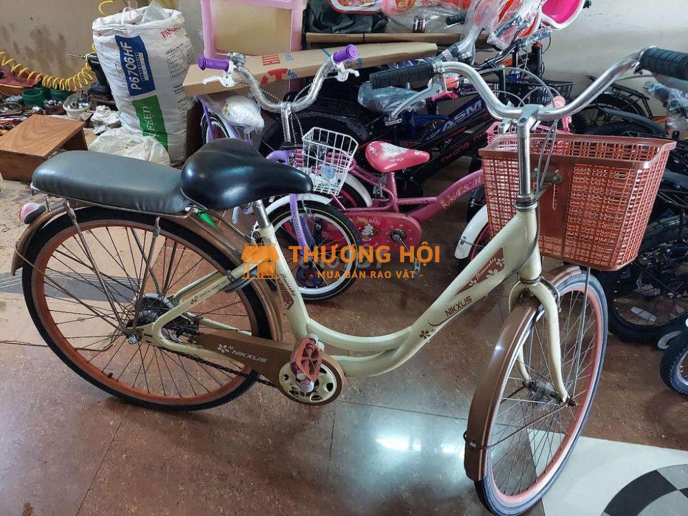 Xe củ khu 586