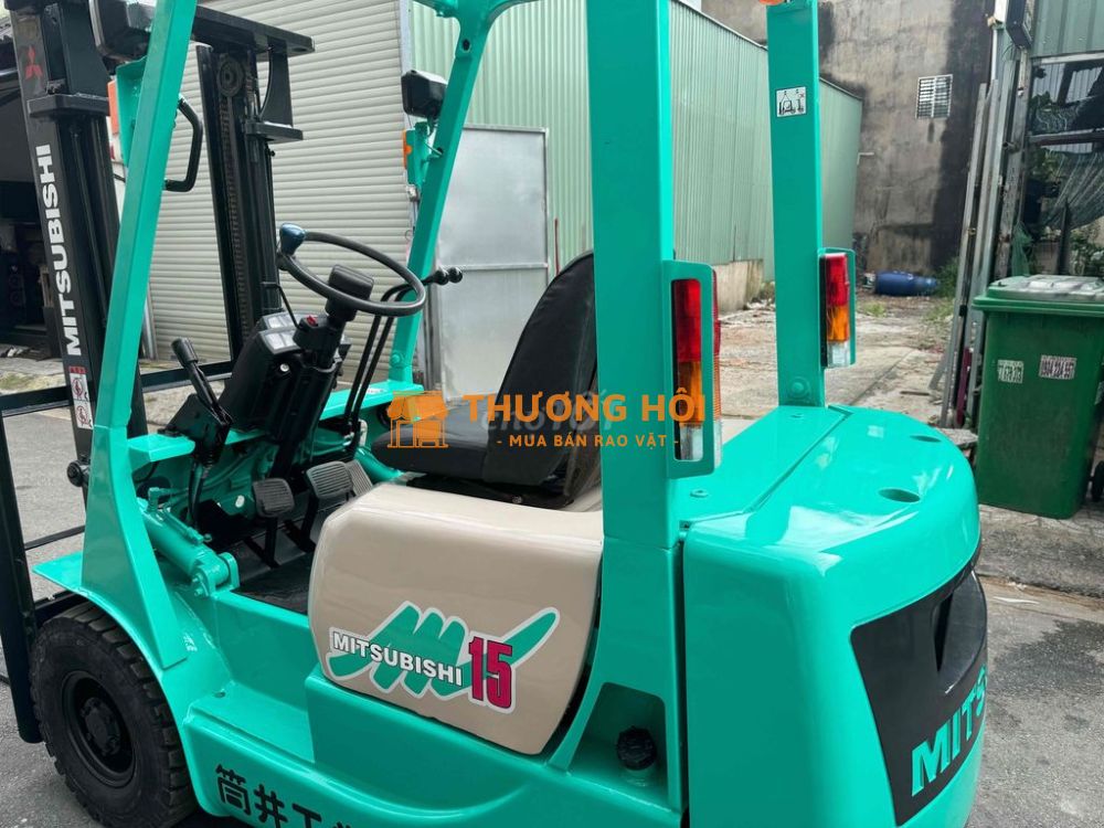 XE MITSSUBISHI 1.5 TẤN, SỐ TỰ ĐỘNG