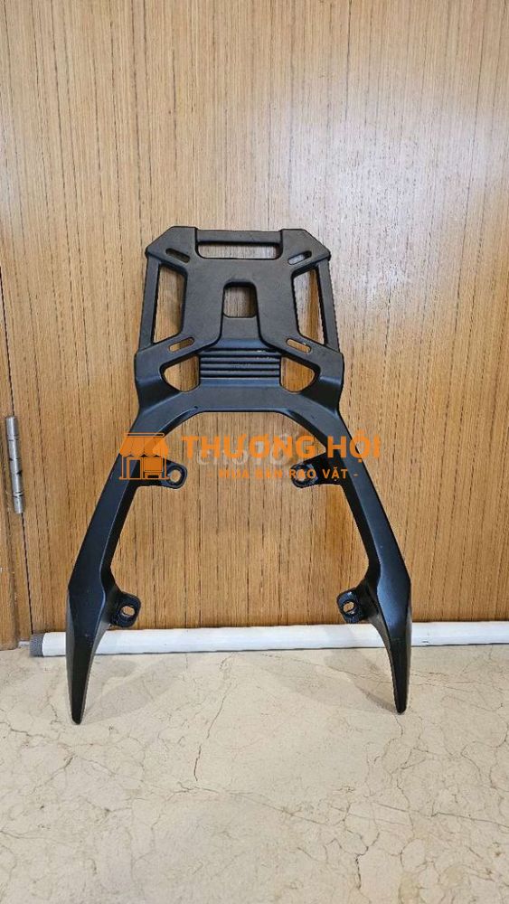 ADV150 Phía Sau Hành Lý Giá