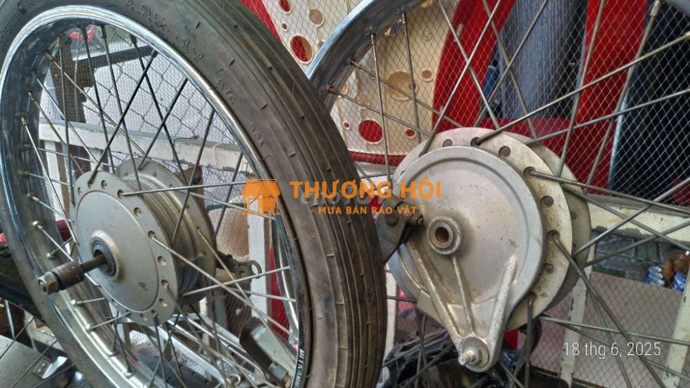 Cặp bánh custom zin nhật đẹp