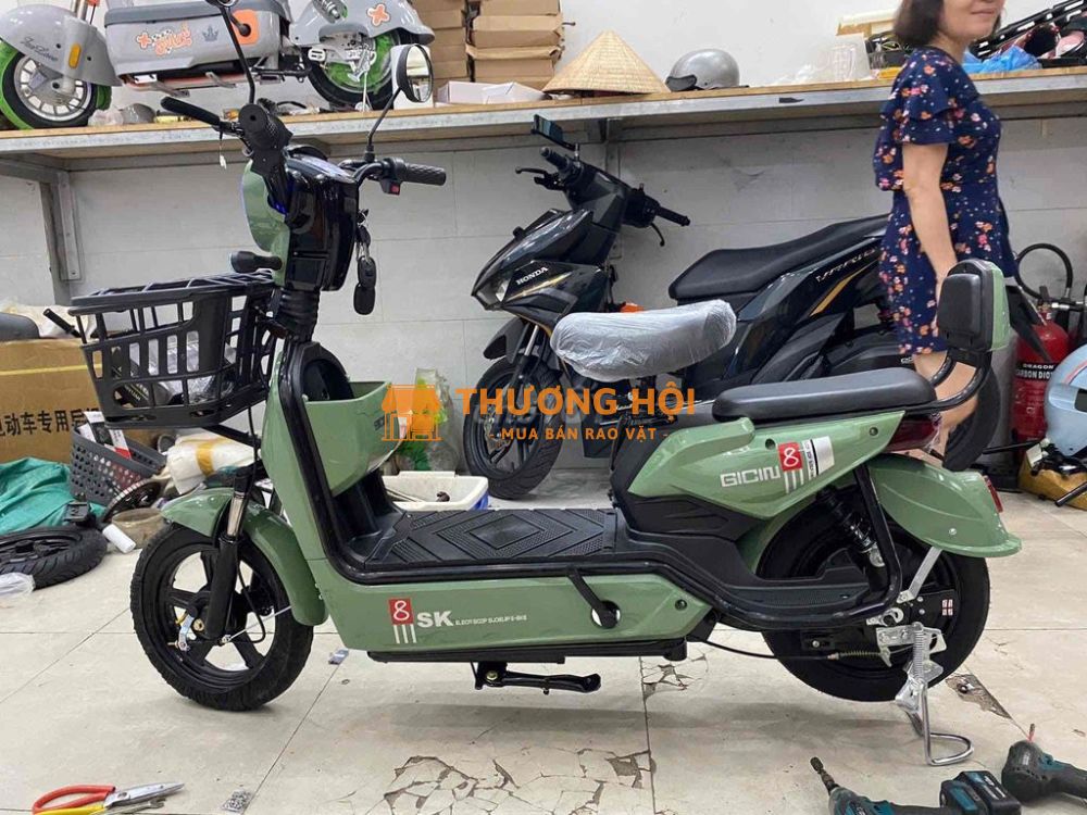 yadea z8 mới 100% đủ màu XINHAN TRƯỚC SAU ĐẦY ĐỦ