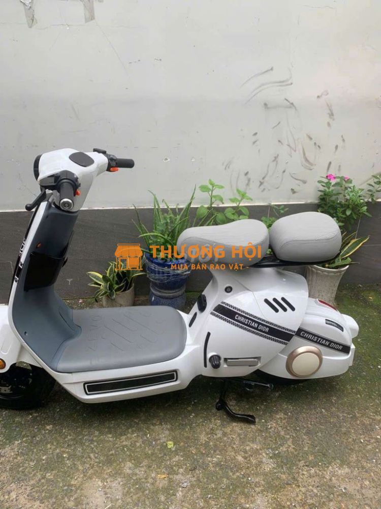 Mới mua mấy ngày kẹt tiền bán gấp v2 5 bình to