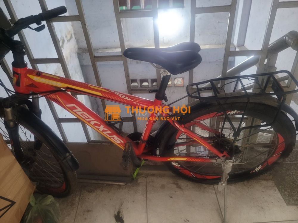 Cần bán xe đạp thể thao