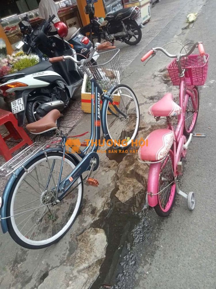 Tôi cần bán lại 2 chiếc xe đạp này