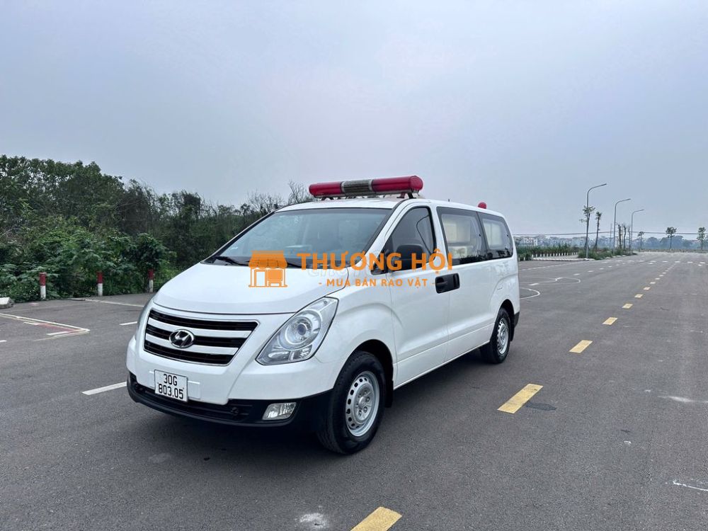 Bán Starex cứu thương đời 2017,máy dầu