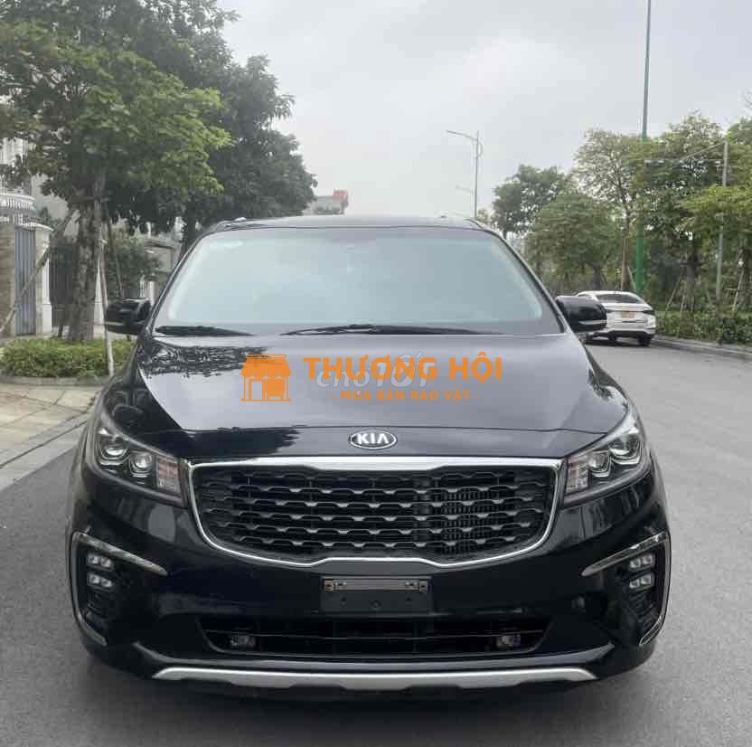 Kia Sedona 2019 Luxury D - 130000 km