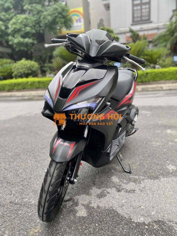 Airblade 125 năm 2017 - nguyên bản - máy zin êm.
