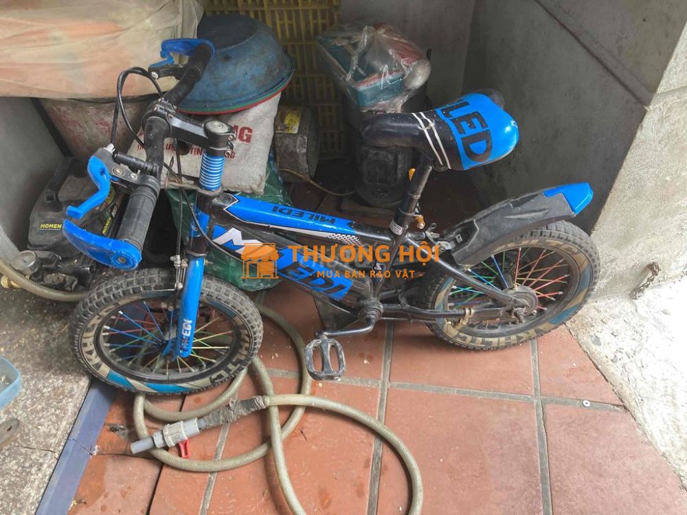 xe đạp trẻ em