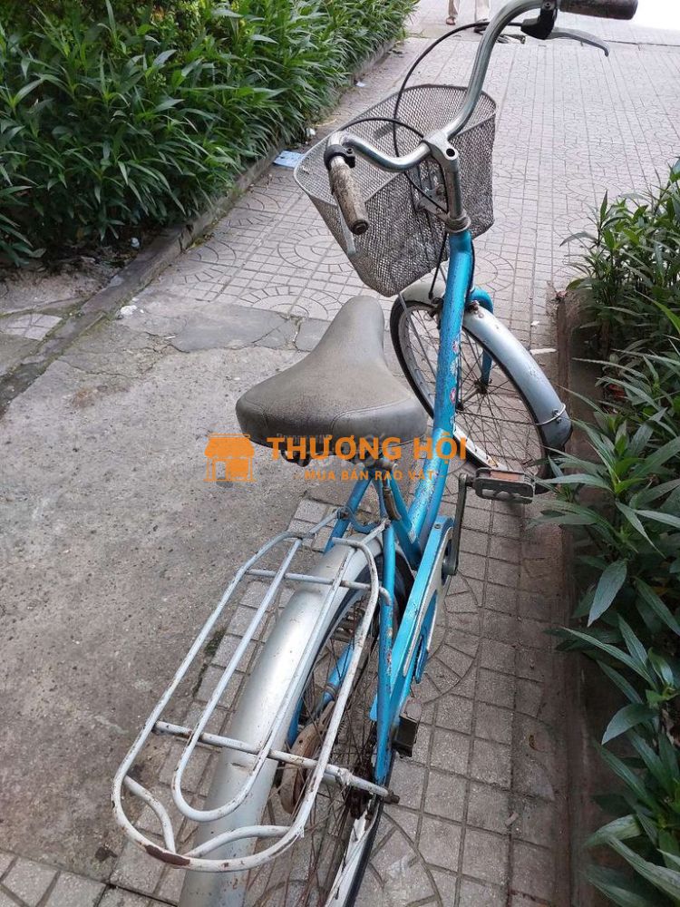 Dư dùng xe evibus màu xanh vành nhôm 24 500.000 đ