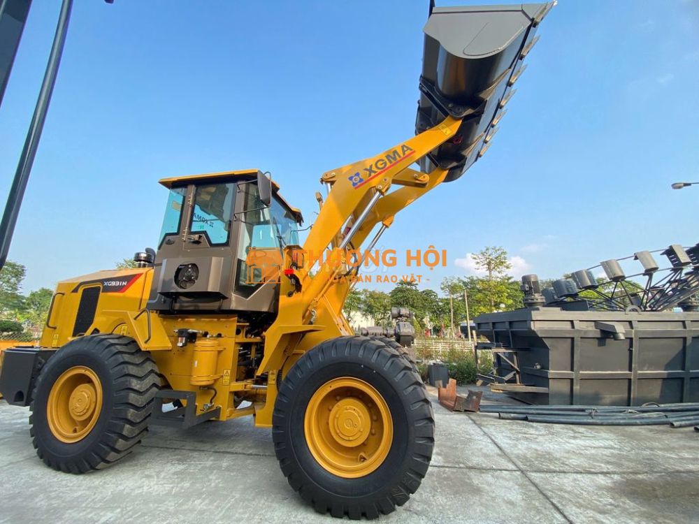 MÁY XÚC LẬT XGMA 931N – GẦU 1.8 KHỐI – MỚI 100%