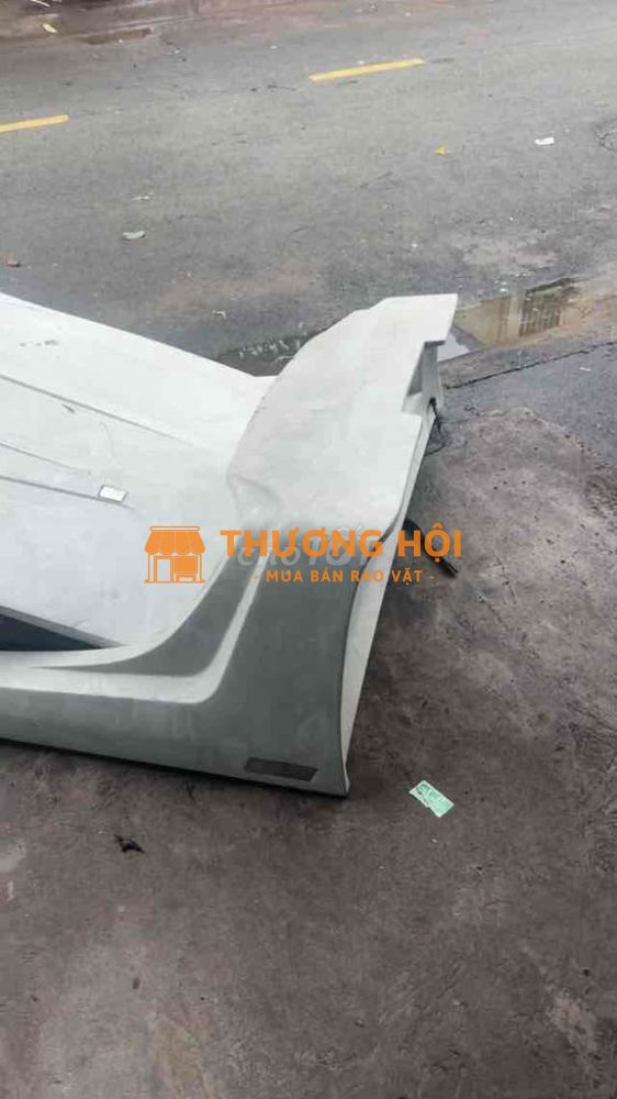 Nắp thùng Mazda BT-50 nhựa trắng