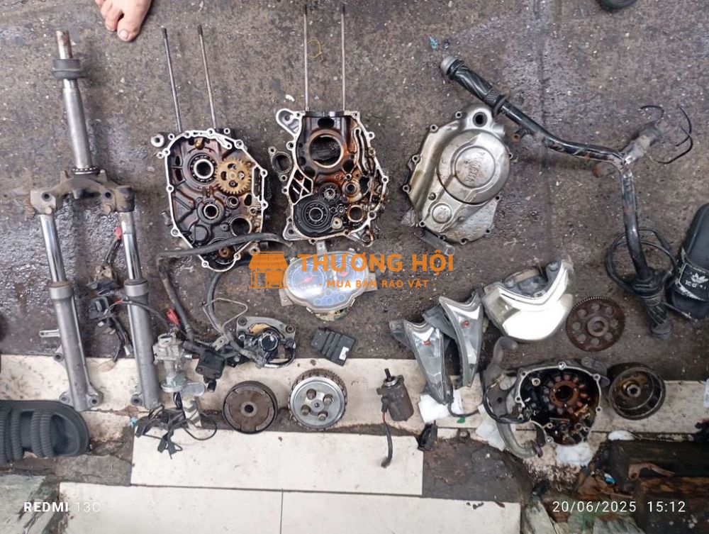 Phụ tùng Sirius fi Fi 2015