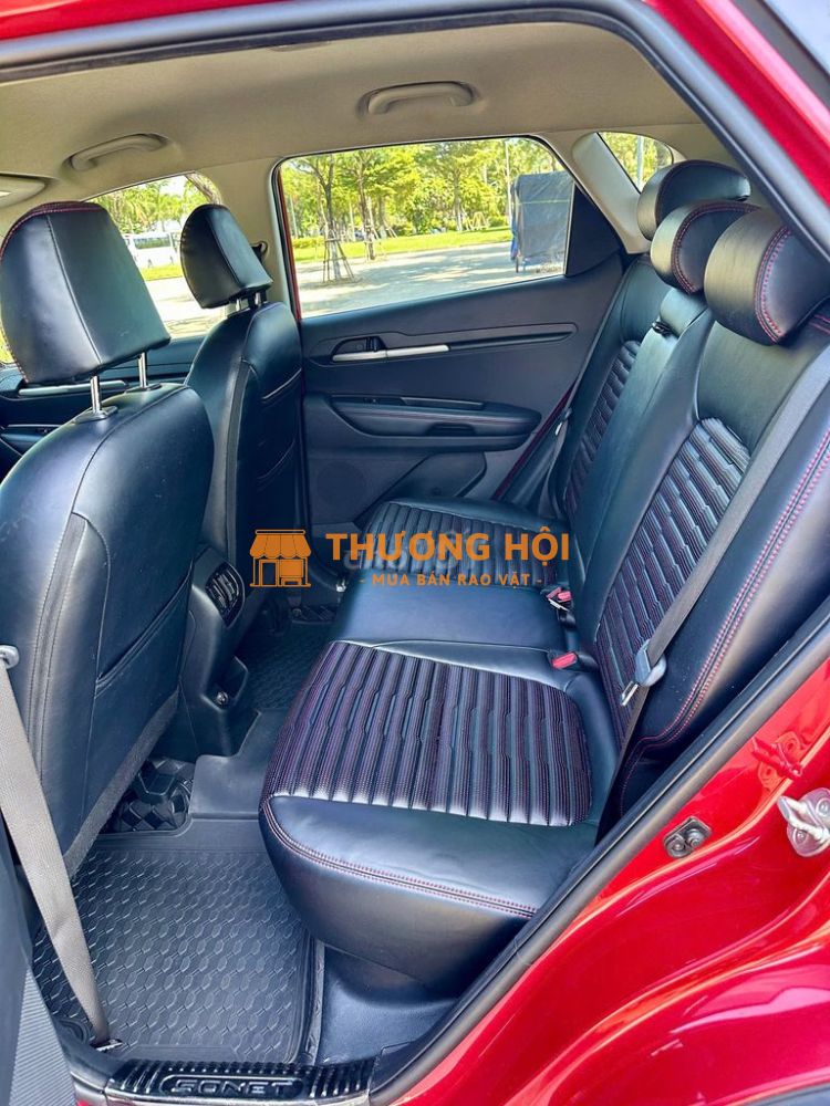 Kia Sonet 2023 Luxury 1.5 AT - 64000 km