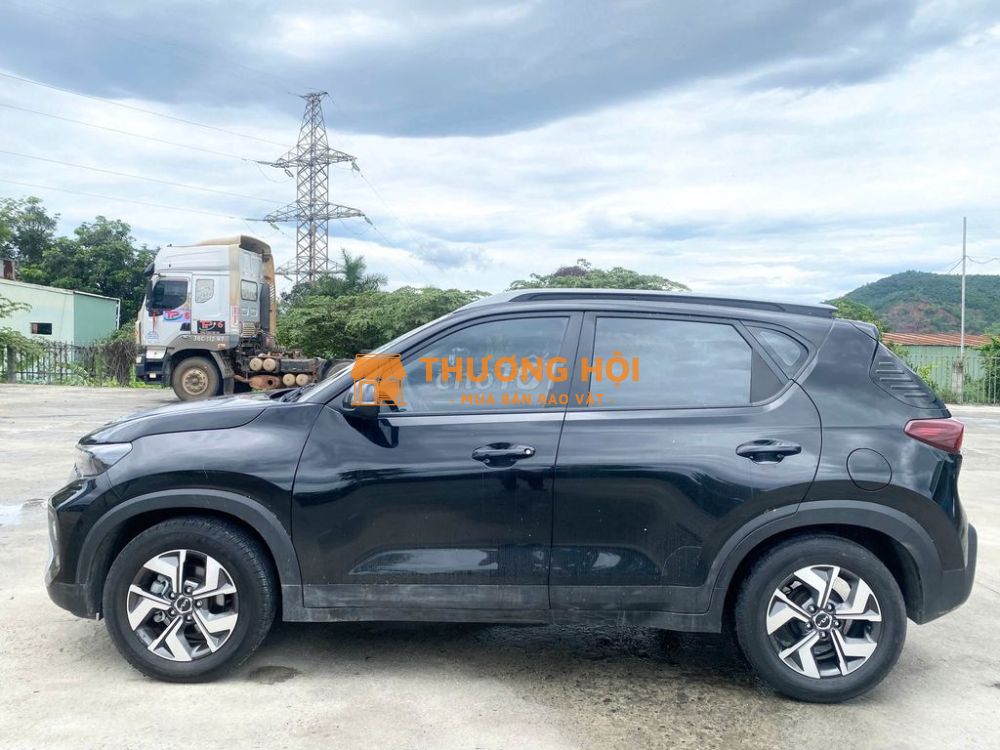 Cần bán xe KIA Sonet 2022 MT , 5 chổ gầm cao