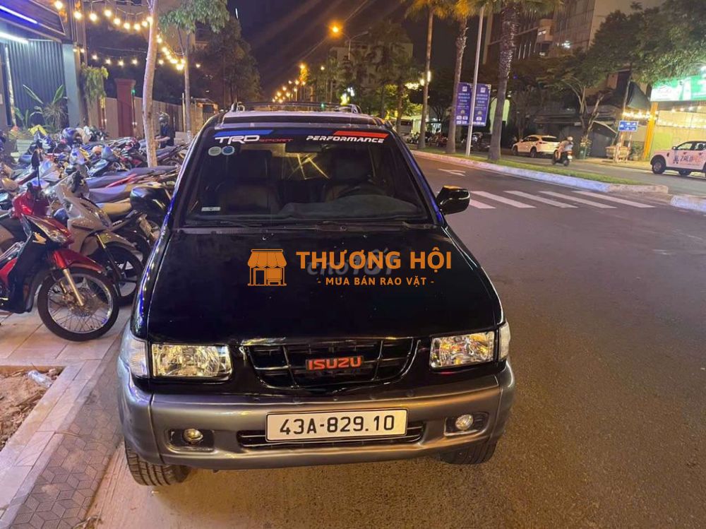 Isuzu Hi lander Số tự động AT, máy dầu