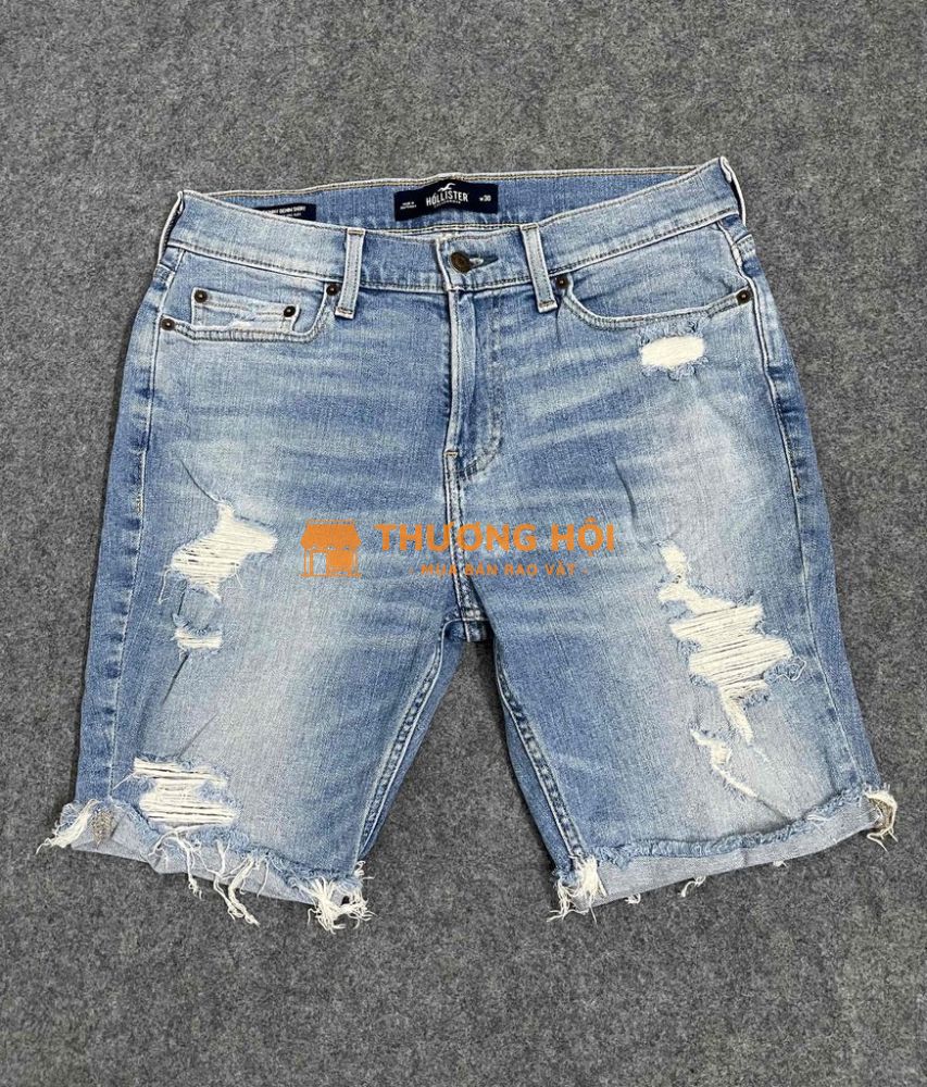 Short jean Hollister size 30 (2hand)