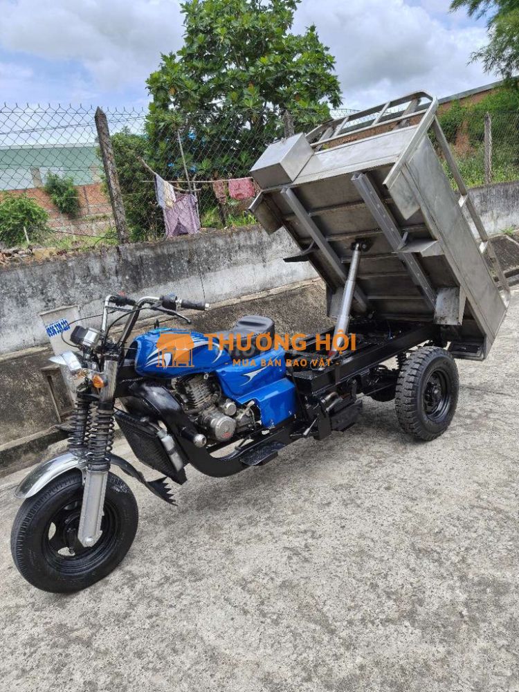 Xe có ben, đặc thùng inoxx, máy 200 bao mạnh