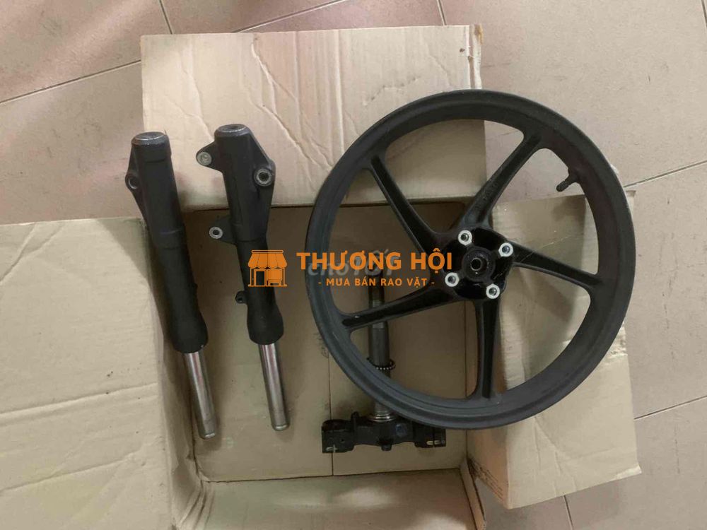 cặp phụt, chấn ba, vành trước