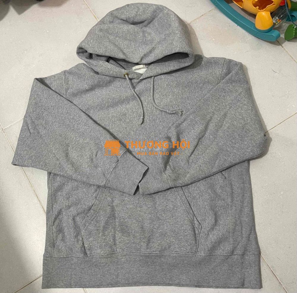 Áo hoodie hiệu GU Nhật size 55-60kg mới 80-85%