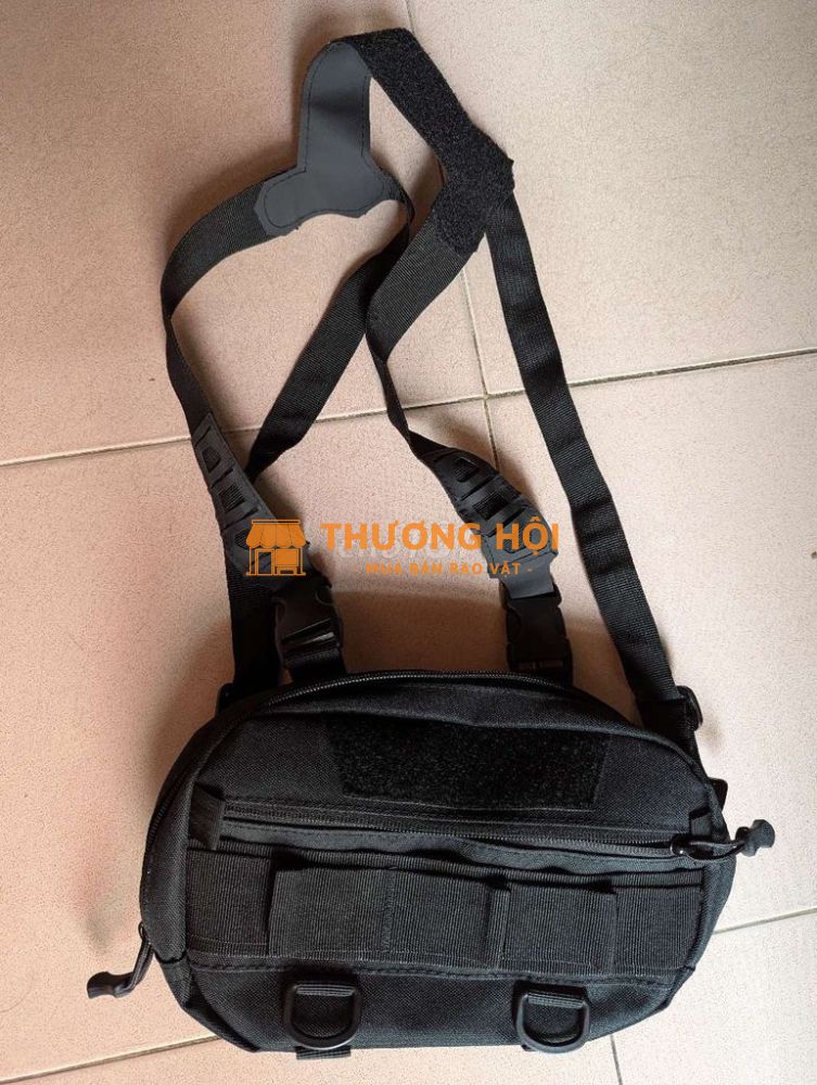 Túi đeo trước ngực