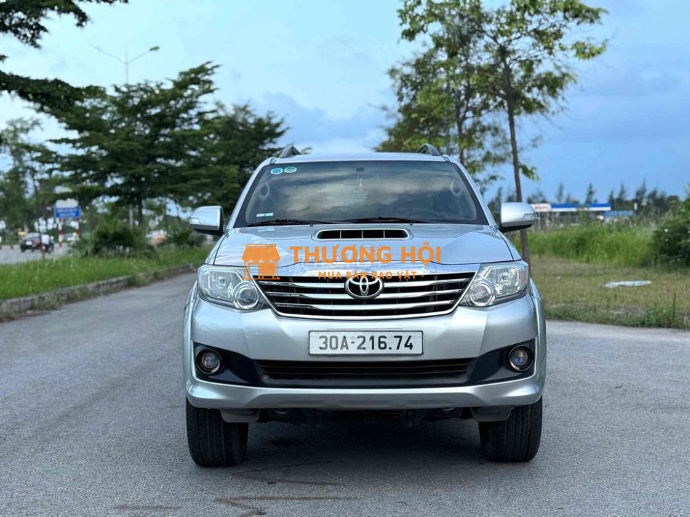 Toyota Fortuner 2014 2.5G 4x2 - 120000 km
