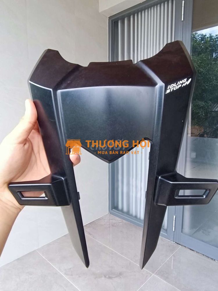 MẶT NẠ VARIO 125 ĐỜI 2024