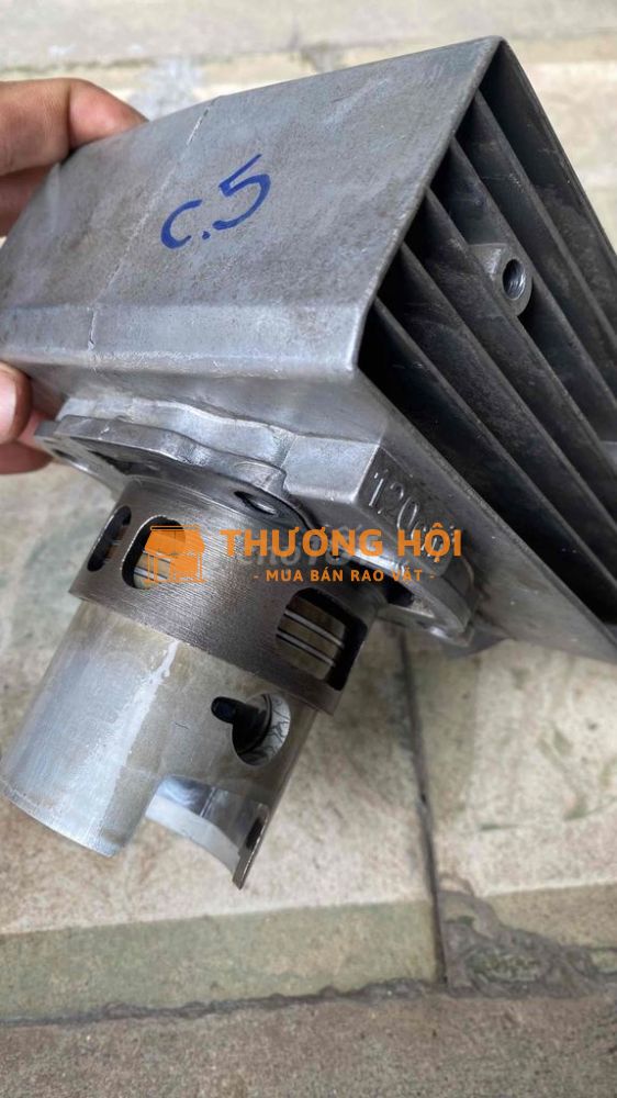 phụ tùng suzuki xipo 120 đầu lòng+nắp, ic, tạ,bửng