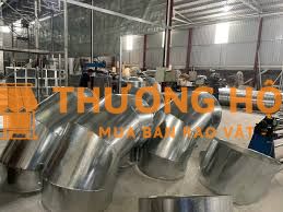 Mình tuyển Thợ và phụ làm ống gió nhà xưởng