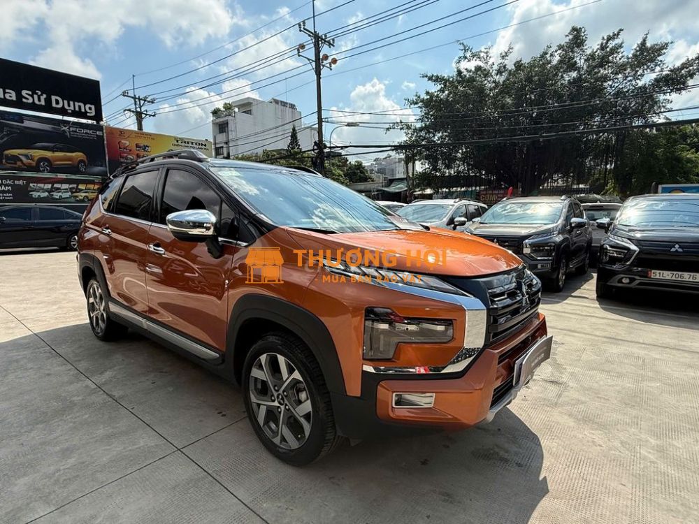 Mitsubishi Xpander Cross 2023 - 15600 km