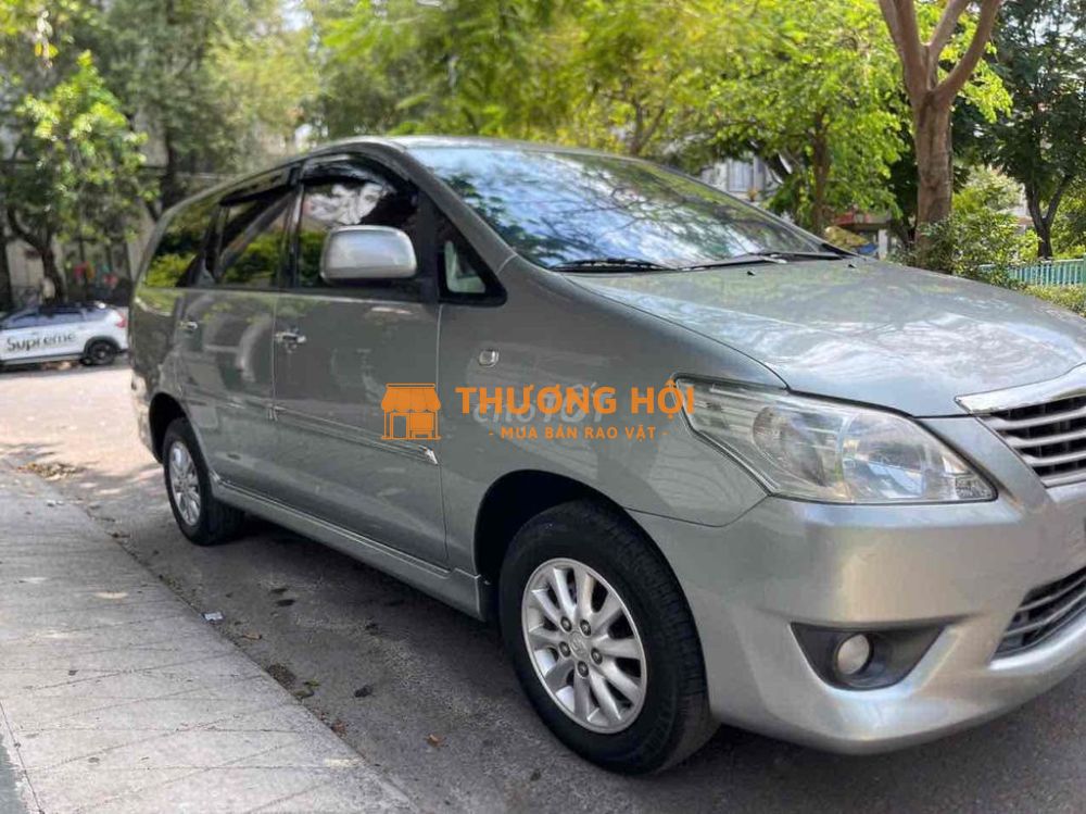Innova 2013 2.0G AT odo 140000 km biển sài gòn
