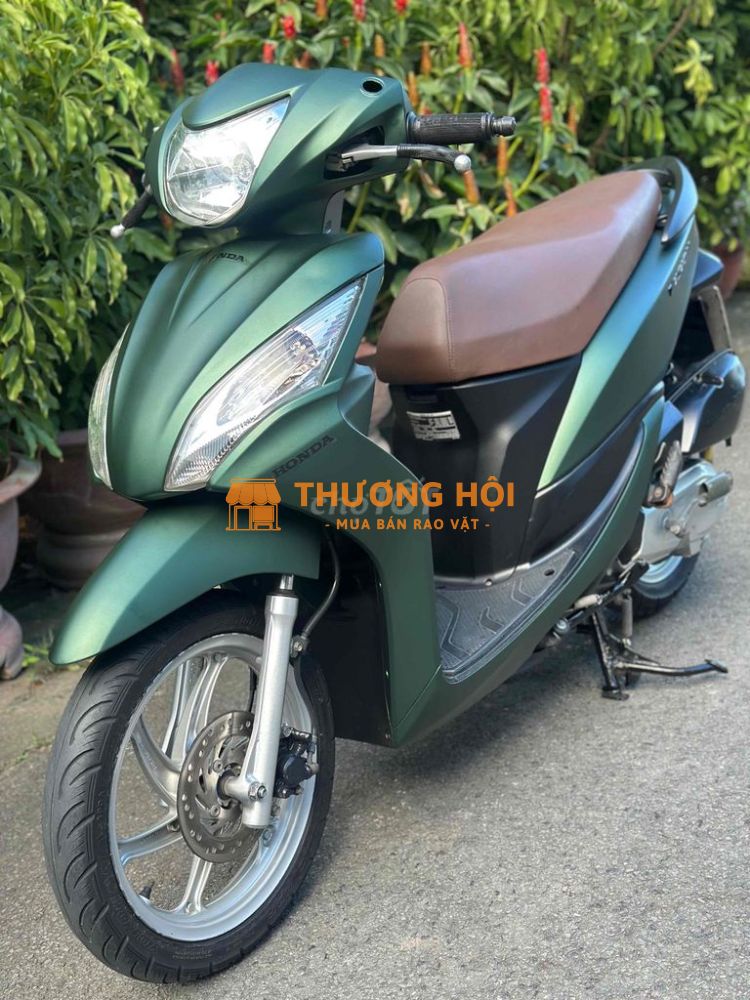 Vision 2013 Xanh rêu nhám zin nguyên mới 80% BSTP