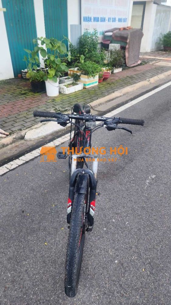 Cháu vào cấp 3 nên bán mua xe đạp điện