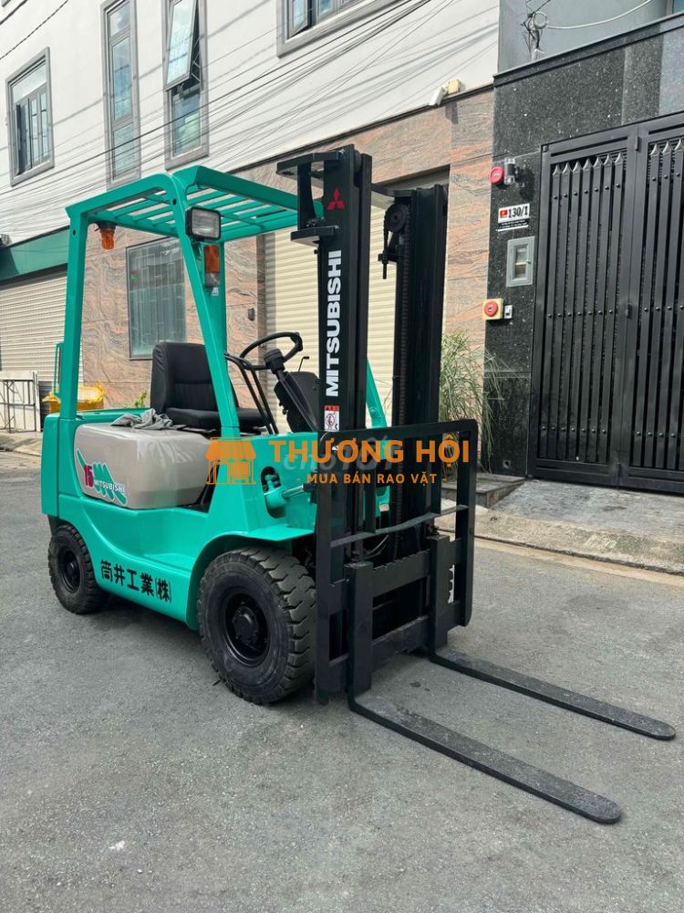 XE MITSSUBISHI 1.5 TẤN, SỐ TỰ ĐỘNG