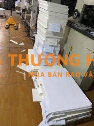 Tuyển 2 thợ bế giấy - cắt giấy